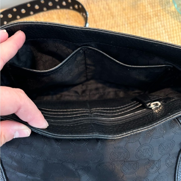 Michael Kors Hayes Large Messenger Bag/crossbody purse - Black - Picture 10 of 13